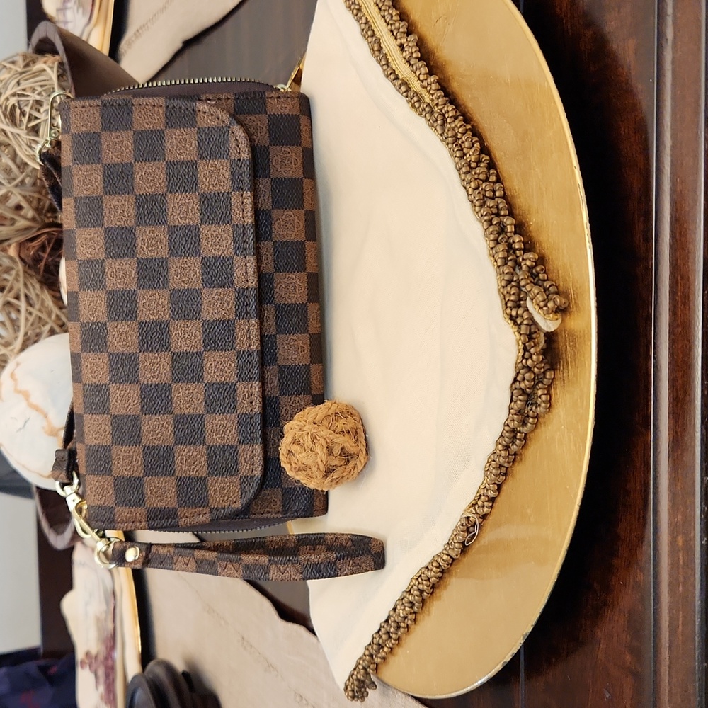 Luxury fashionable crossbody or wristlet. P2